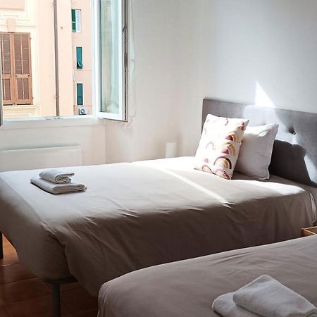 Nuova Casa Aprosio, Centrale E Vicina Al Mare Ventimiglia Exterior foto
